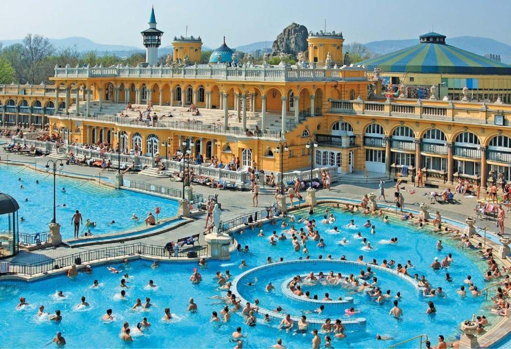 Rakoczi Apartments Boedapest Buitenkant foto
