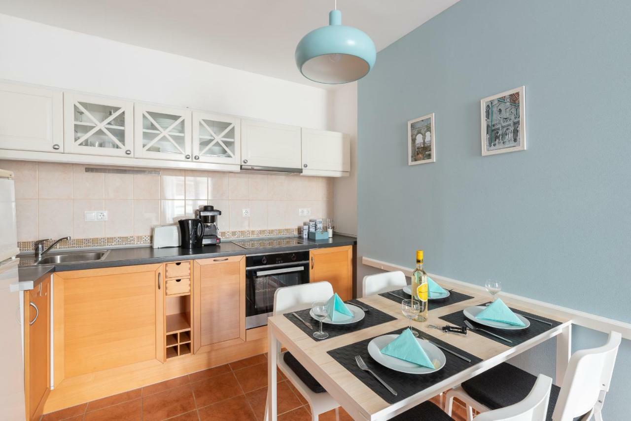 Rakoczi Apartments Boedapest Buitenkant foto