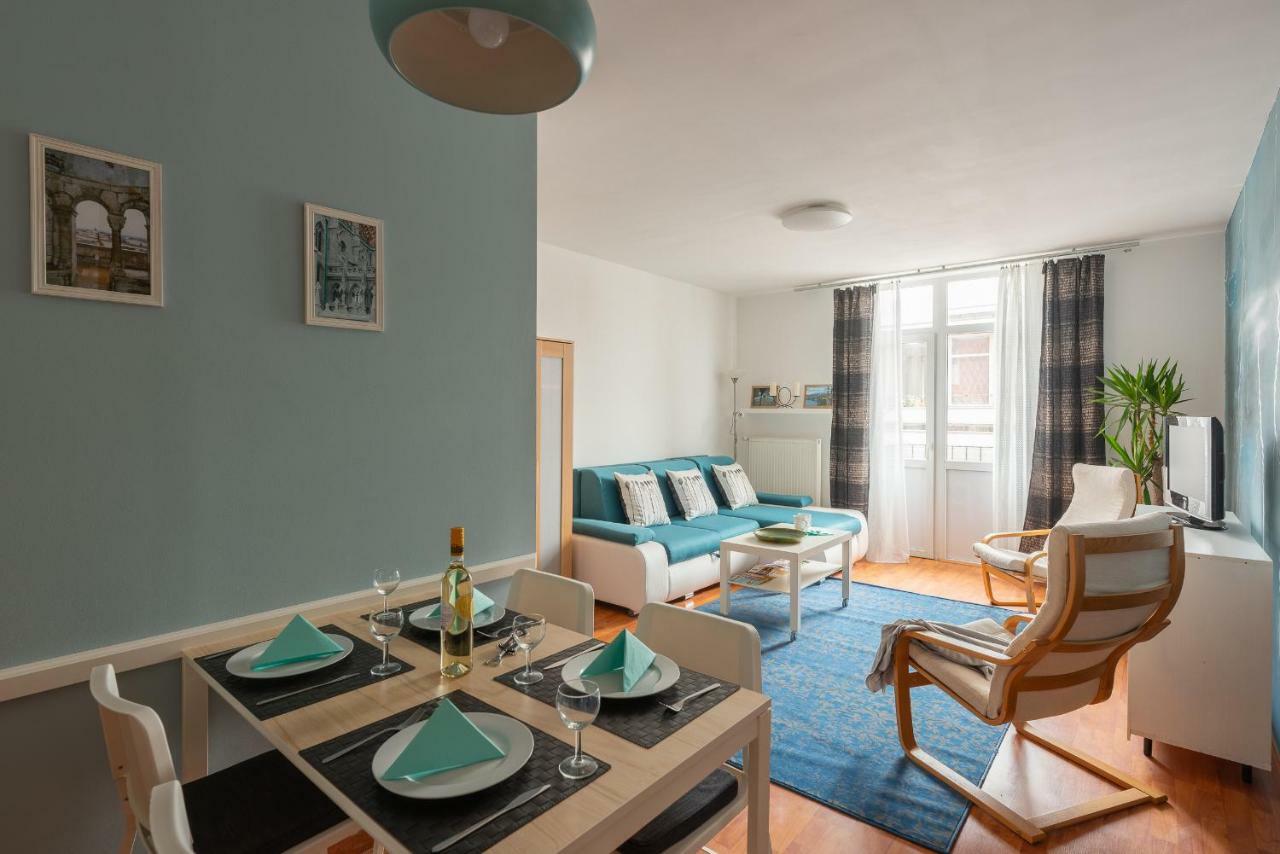 Rakoczi Apartments Boedapest Buitenkant foto