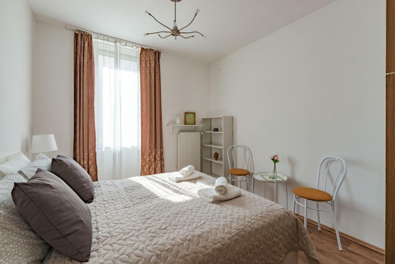 Rakoczi Apartments Boedapest Buitenkant foto
